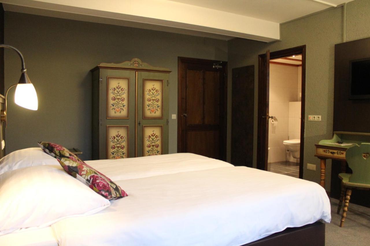 Hotel Restaurant De Roosterhoeve Roosteren Ngoại thất bức ảnh