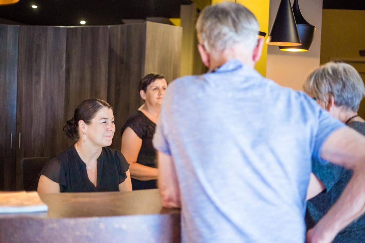 Hotel Restaurant De Roosterhoeve Roosteren Ngoại thất bức ảnh